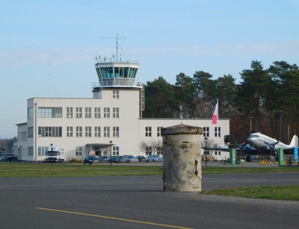 Flugplatz Gatow_Flugverkehrskontrolenturm