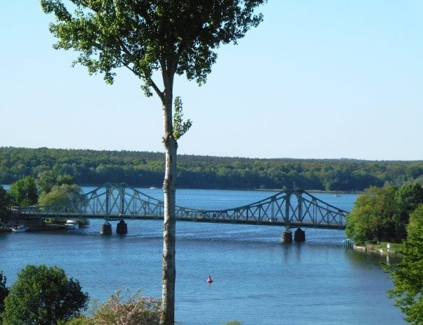 Glienicker Brücke